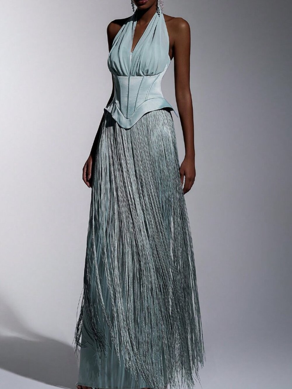 Green Elegant Women's Halter Neck Sleeveless Maxi Dress With Fringe - Picture 7 of 7
